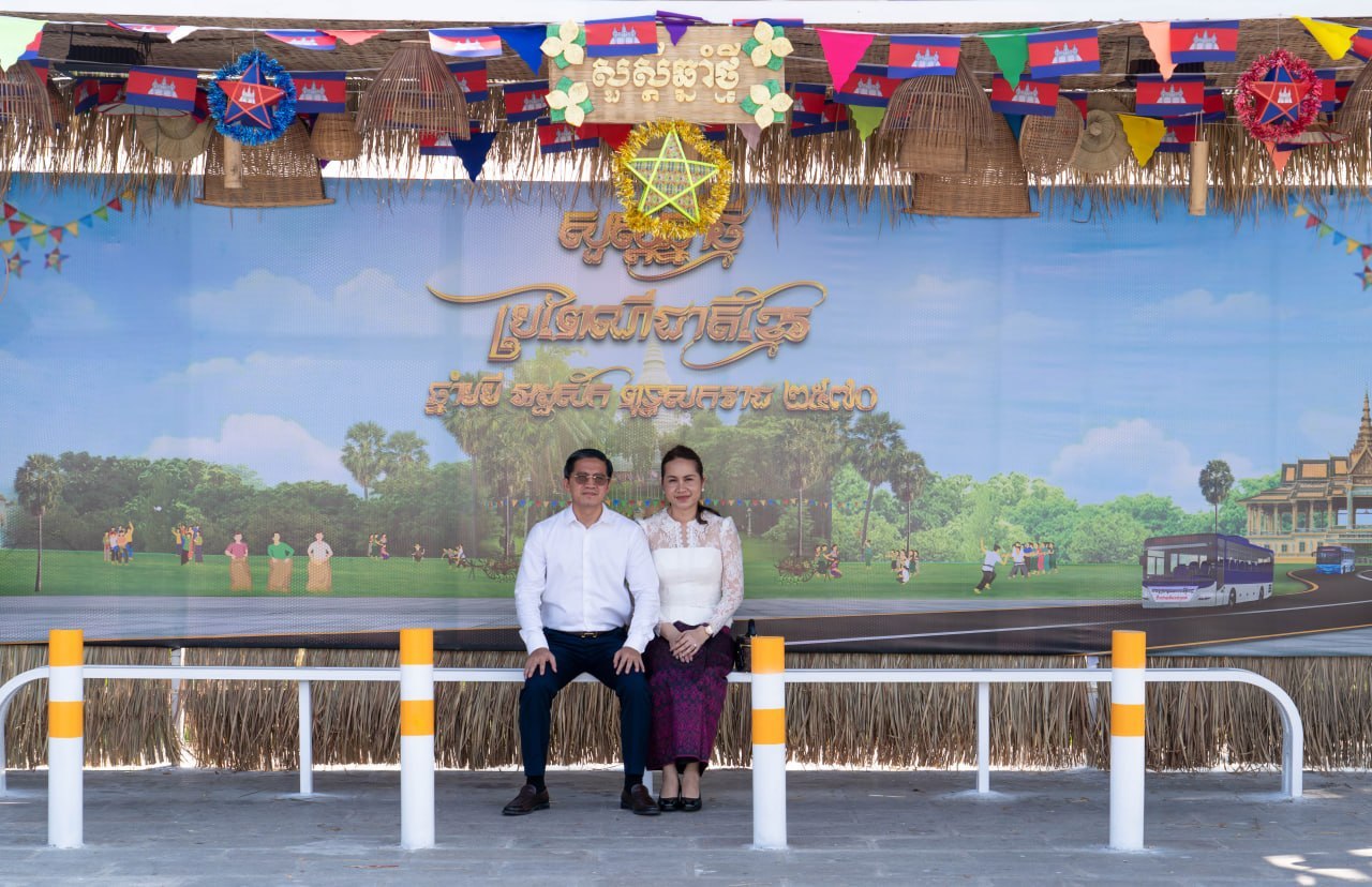 រដ្ឋាករស្វយ័តដឹកជញ្ជូនសាធារណៈរថយន្តក្រុង (City Bus) រាជធានីភ្នំពេញ រៀបចំពិធីសូត្រមន្ដប្រោះព្រំប្រសិទ្ធពរជ័យសិរីសួស្តី ដល់មន្រ្តីរាជការ និងបុគ្គលិក លើករាសីឆ្នាំថ្មី ឆ្នាំមមី អដ្ឋស័ក ព.ស ២៥៧០ គ.ស.២០២៦ - image 13