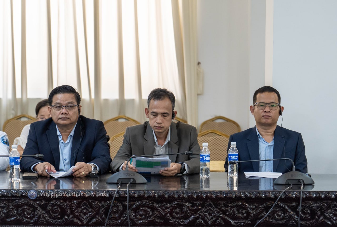 ពិធីចុះហត្ថលេខា លើឯកសារ​កិច្ច​សហប្រតិបត្តិការ​អនុវត្ត​គម្រោង​កែលម្អ​ប្រសិទ្ធភាព​សេវា​រថយន្ត​ក្រុង​សាធារណៈ​សម្រាប់​ខ្សែ​រត់​ទៅ​អាកាសយានដ្ឋាន​អន្តរជាតិ​តេជោ​ Airport Express Bus - image 15